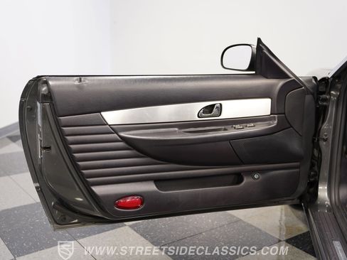 Used 2003 Ford Thunderbird RWD image 38