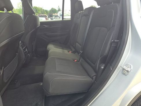 Used 2025 Jeep Grand Cherokee Laredo w/ Luxury Tech Group I AWD/4WD image 26
