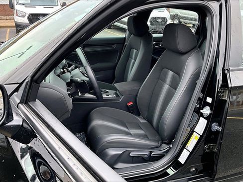 Used 2025 Honda Civic Sport image 23