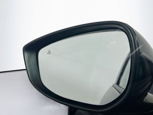 Used 2025 MAZDA CX-50 AWD 2.5 S w/ Premium Package image 16