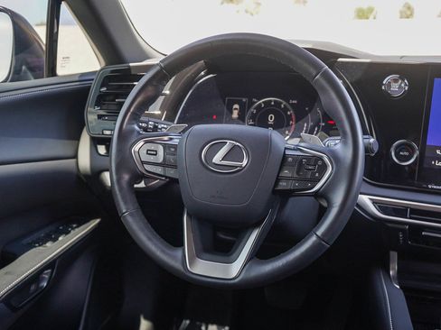 Used 2024 Lexus RX 350 FWD image 16
