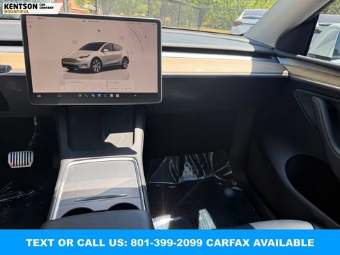 Used 2023 Tesla Model Y Long Range AWD/4WD image 17