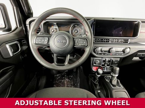 Used 2024 Jeep Wrangler Unlimited Rubicon image 9