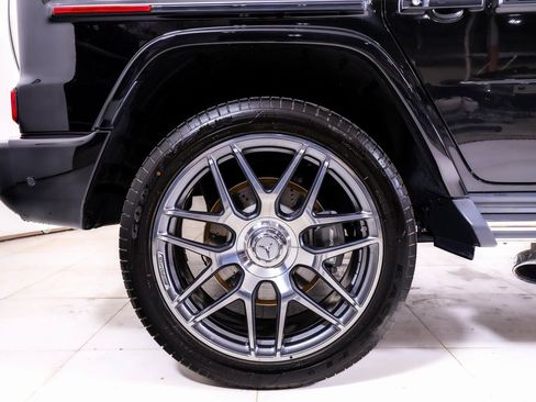 Used 2025 Mercedes-Benz G 63 AMG 4MATIC image 12