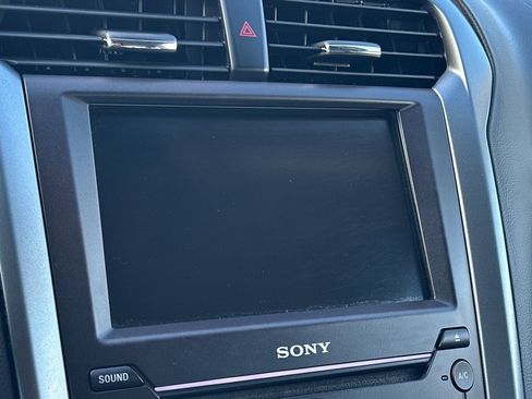 Used 2016 Ford Fusion Energi Titanium image 17