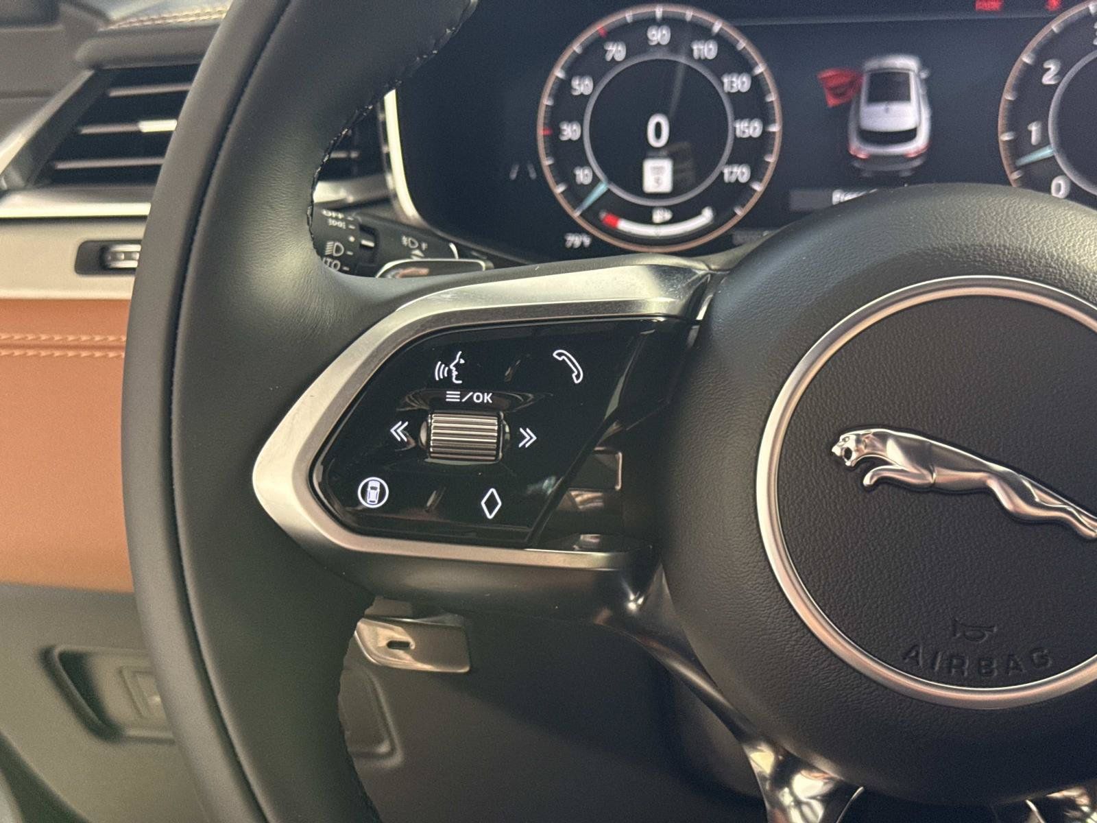 New 2026 Jaguar F-PACE R-Dynamic S AWD/4WD image 33