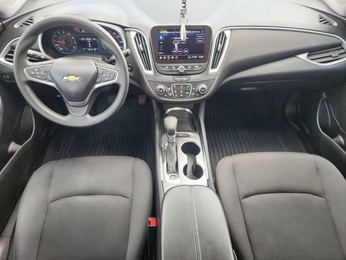 Used 2023 Chevrolet Malibu LT FWD image 19