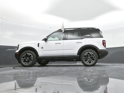 New 2025 Ford Bronco Sport Outer Banks w/ Outer Banks Tech Package+ image 52