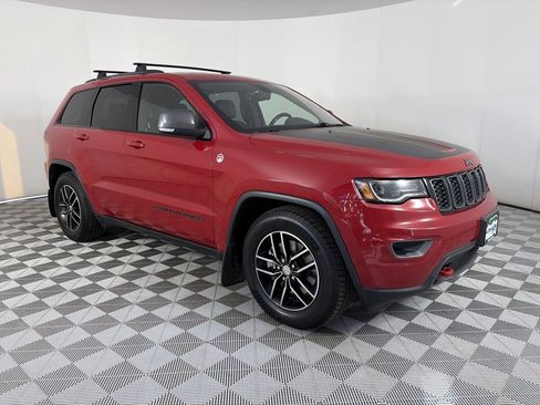 Used 2017 Jeep Grand Cherokee Trailhawk w/ Trailhawk Luxury Group image 1