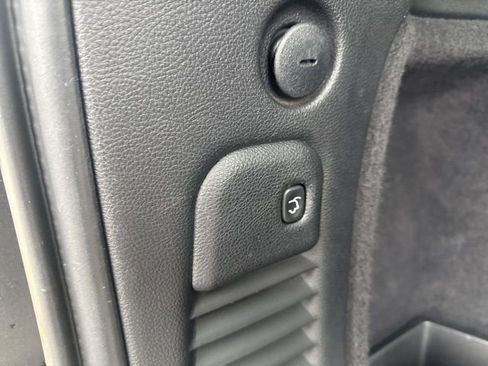 Used 2022 Dodge Durango R/T w/ Tow 'N Go Package image 13