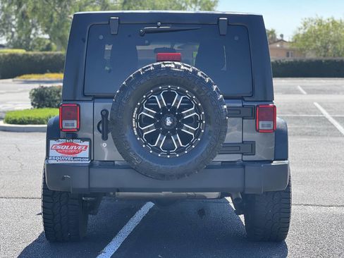 Used 2016 Jeep Wrangler Unlimited Sport w/ Connectivity Group image 16