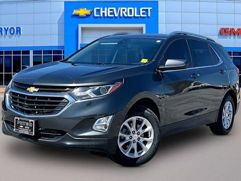 Used 2020 Chevrolet Equinox LT image 3