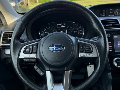 Used 2017 Subaru Forester 2.5i Premium AWD/4WD image 26