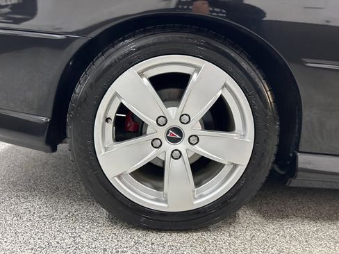 Used 2005 Pontiac GTO RWD image 7