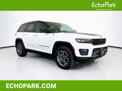 Used 2024 Jeep Grand Cherokee Trailhawk w/ Advanced Protech Group II AWD/4WD image 1