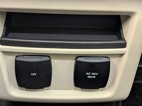 Certified 2019 Ford Edge Titanium image 24