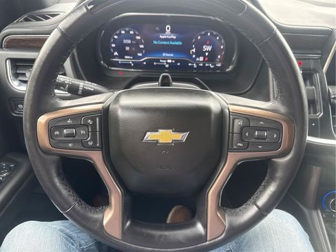 Used 2024 Chevrolet Tahoe High Country w/ Advanced Technology Package AWD/4WD image 18