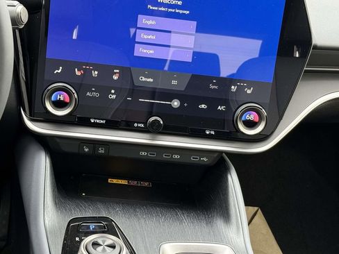 New 2026 Lexus RZ 450e Premium image 14