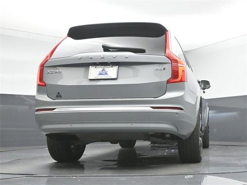 Used 2024 Volvo XC90 B6 Plus w/ Protection Package Premier image 39