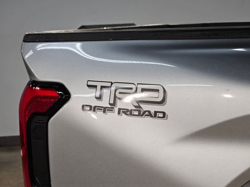 Used 2024 Toyota Tacoma TRD Off-Road AWD/4WD image 36