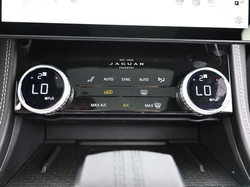 New 2026 Jaguar F-PACE R-Dynamic S image 26