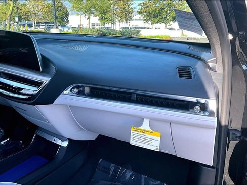 New 2026 Cadillac Lyriq Luxury w/ LPO, Floor Liner Package AWD/4WD image 30