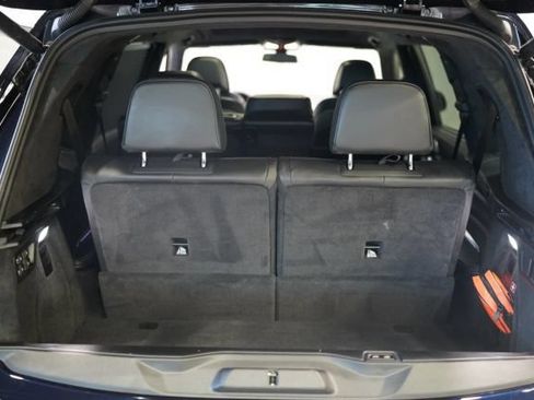 Used 2021 BMW X7 xDrive40i w/ M Sport Package AWD/4WD image 40