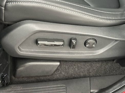 Used 2024 Honda Pilot Touring image 20