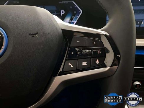 Used 2025 BMW i4 xDrive40i image 37