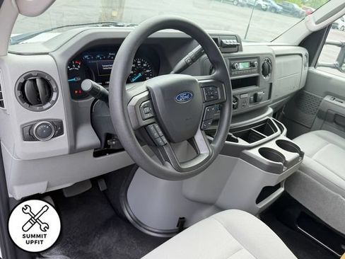 New 2027 Ford E-350 and Econoline 350 Super Duty w/ Power Equipment Group RWD image 11