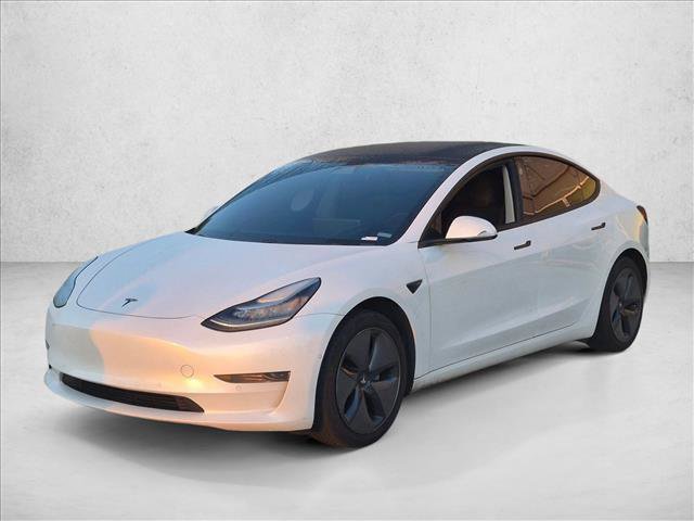 Used 2020 Tesla Model 3 Standard Range RWD image 2