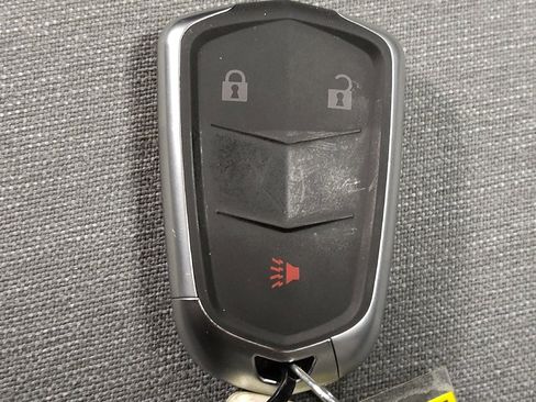 Used 2022 Chevrolet Equinox LS w/ LS Convenience Package image 32