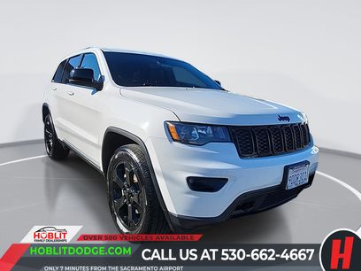 Used 2019 Jeep Grand Cherokee Laredo