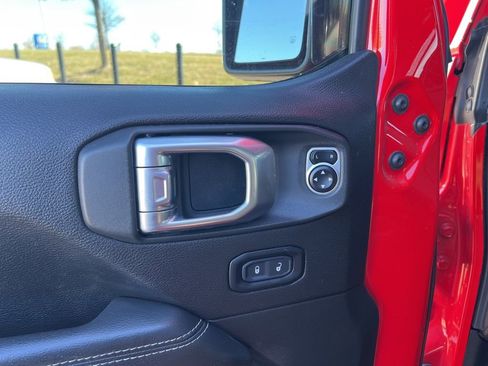 Used 2020 Jeep Gladiator Rubicon image 21