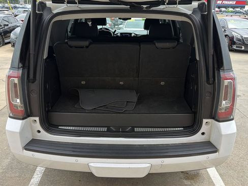 Used 2020 GMC Yukon SLT w/ Open Road Package AWD/4WD image 44