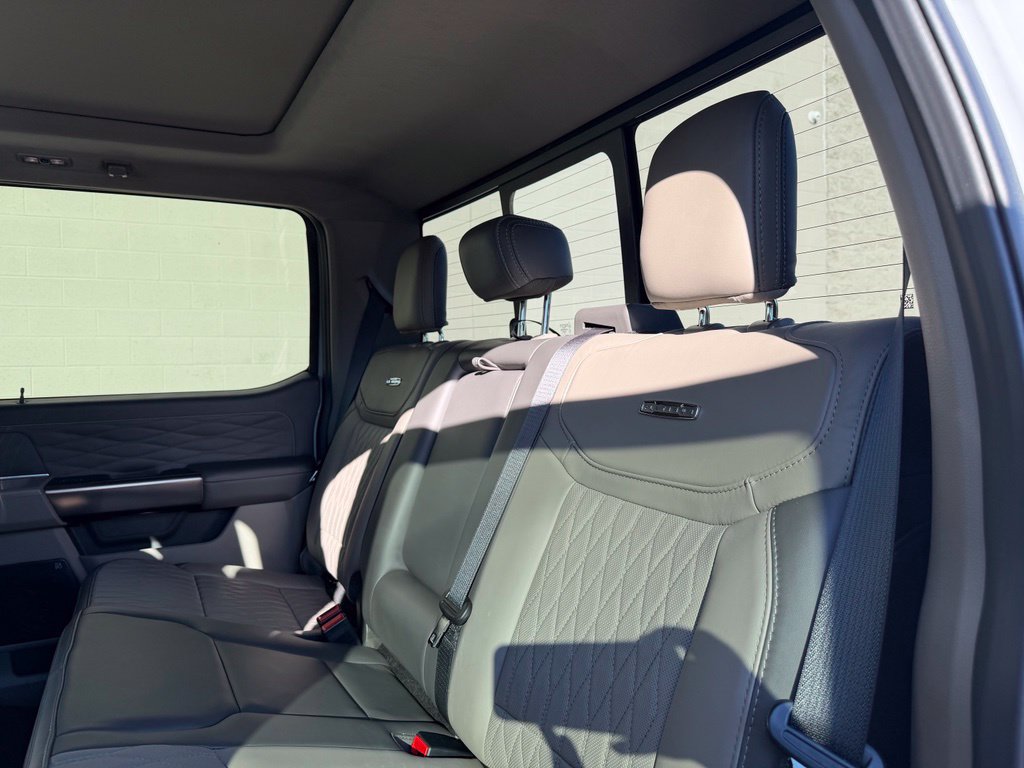 Used 2026 Ford F350 Platinum w/ Platinum Plus Package AWD/4WD image 28