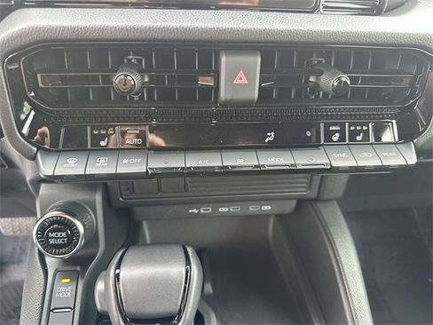 Used 2025 Toyota Land Cruiser 1958 image 16