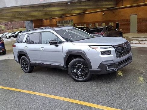 New 2026 Subaru Outback Limited image 2