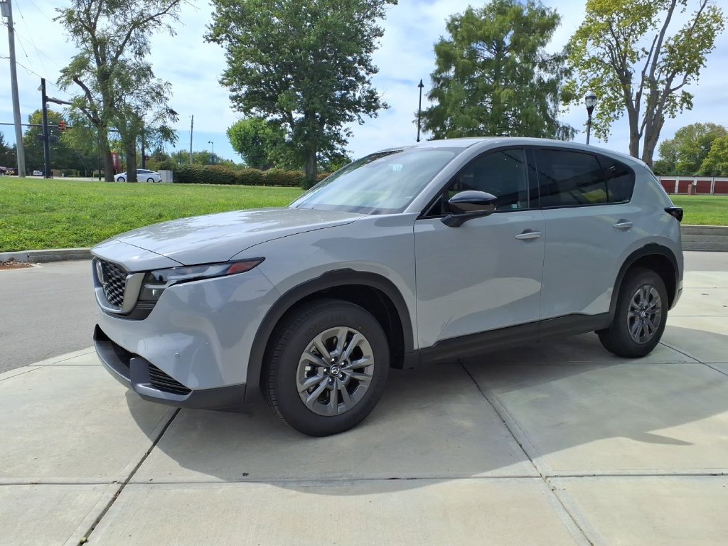 New 2026 MAZDA CX-5 Select AWD/4WD image 3