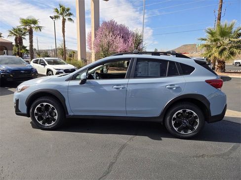 Used 2023 Subaru Crosstrek 2.0i Premium image 7