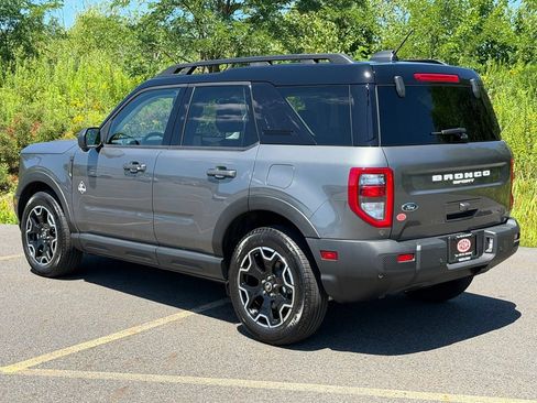 Certified 2025 Ford Bronco Sport Outer Banks w/ Outer Banks Tech Package+ AWD/4WD image 34