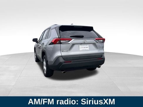 Used 2021 Toyota RAV4 XLE FWD image 3