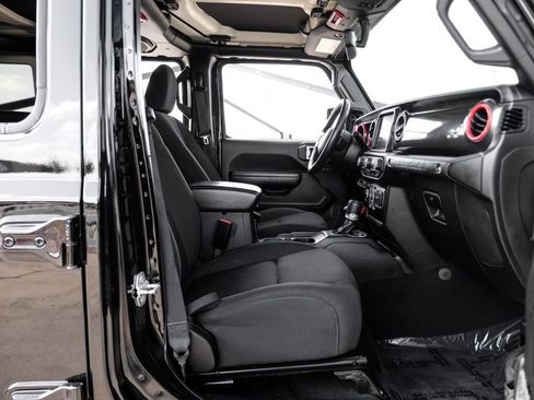 Used 2021 Jeep Wrangler Unlimited Sport image 36