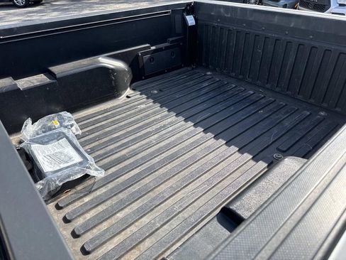 Used 2021 Toyota Tacoma SR5 image 13