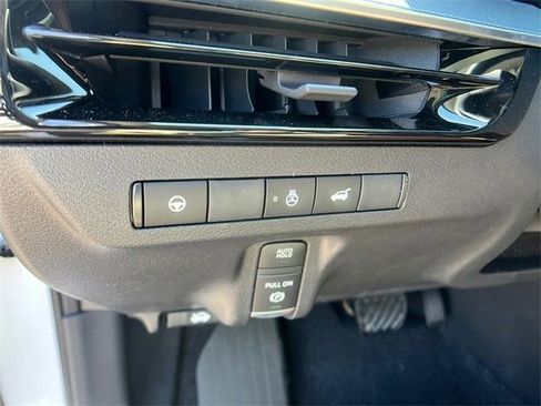 New 2025 Nissan Murano SL image 36