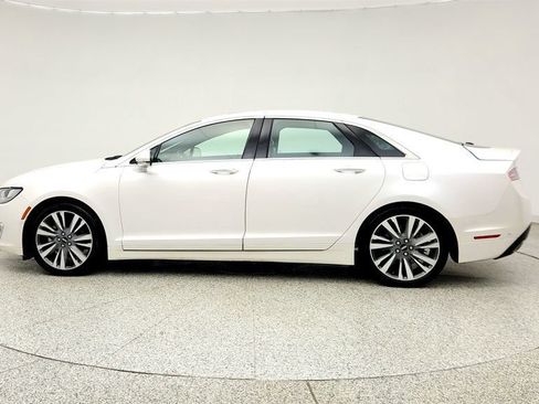 Used 2020 Lincoln MKZ Reserve FWD image 8