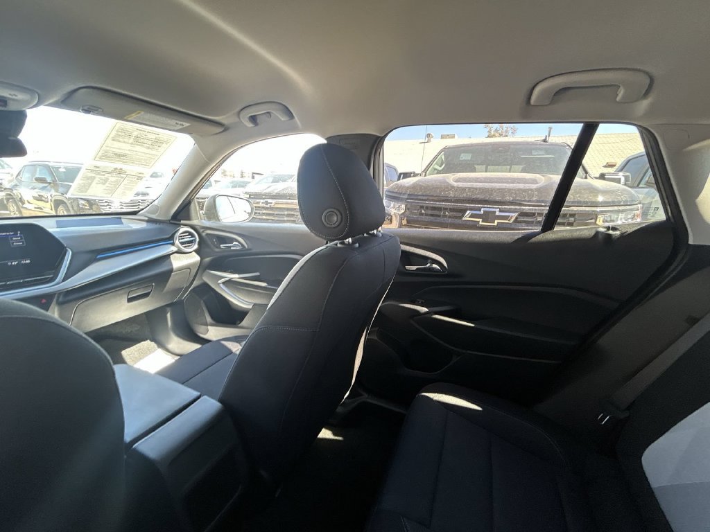 New 2026 Chevrolet Trax LS FWD image 3