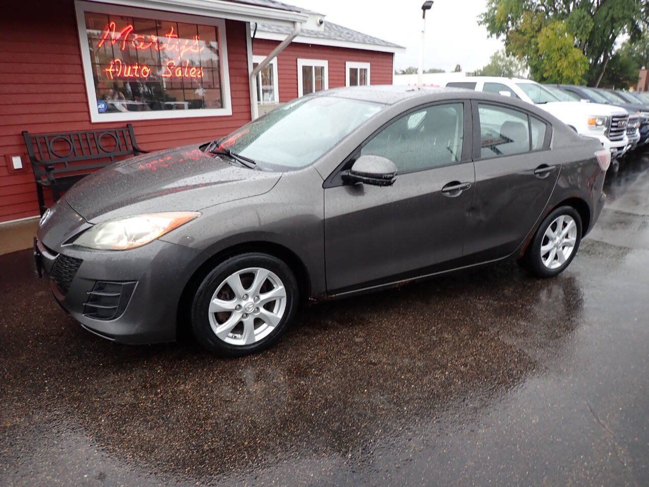 Used 2010 MAZDA MAZDA3 i Touring FWD image 3