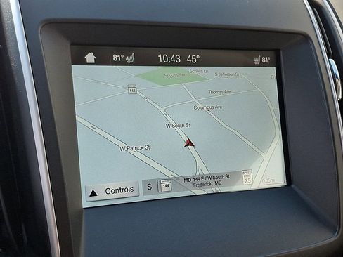 Used 2017 Ford Edge SEL w/ Equipment Group 201A image 15