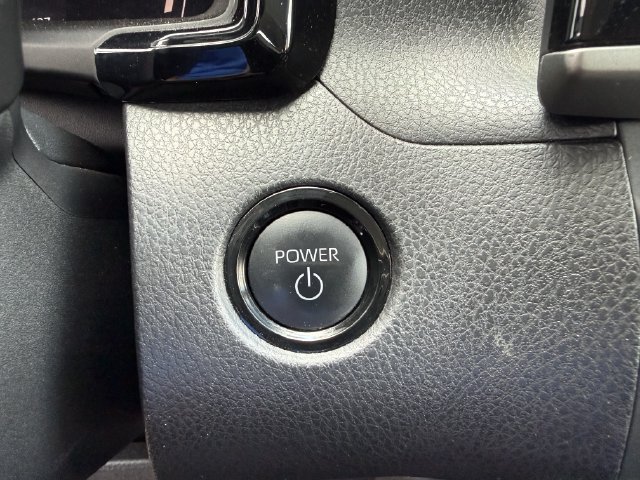 Used 2025 Toyota Camry LE FWD image 24